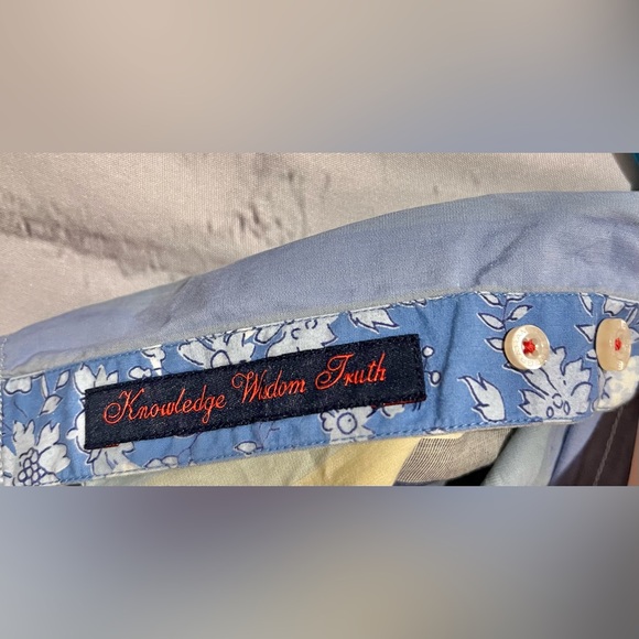 Robert Graham Long Sleeve Flip Cuff Dress Shirt - Picture 10 of 13